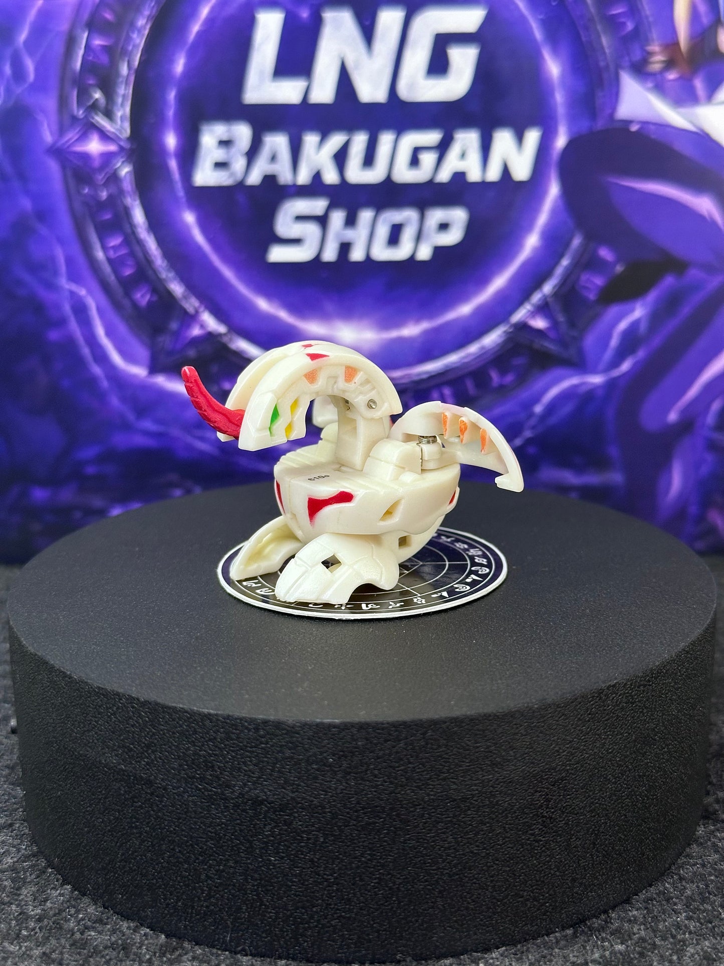 Bakugan Pearl Dragonoid Pyrus B2