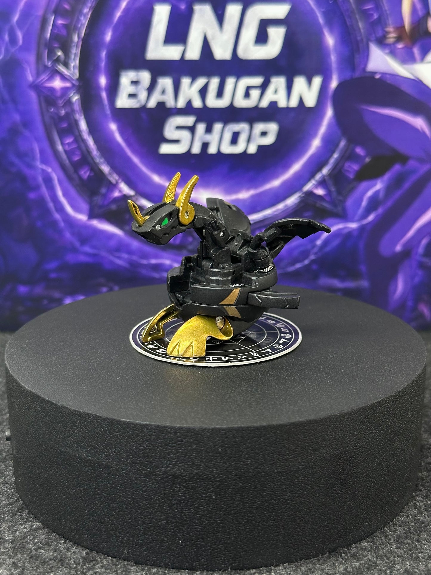 Bakugan Neo Dragonoid Darkus-Gold B2