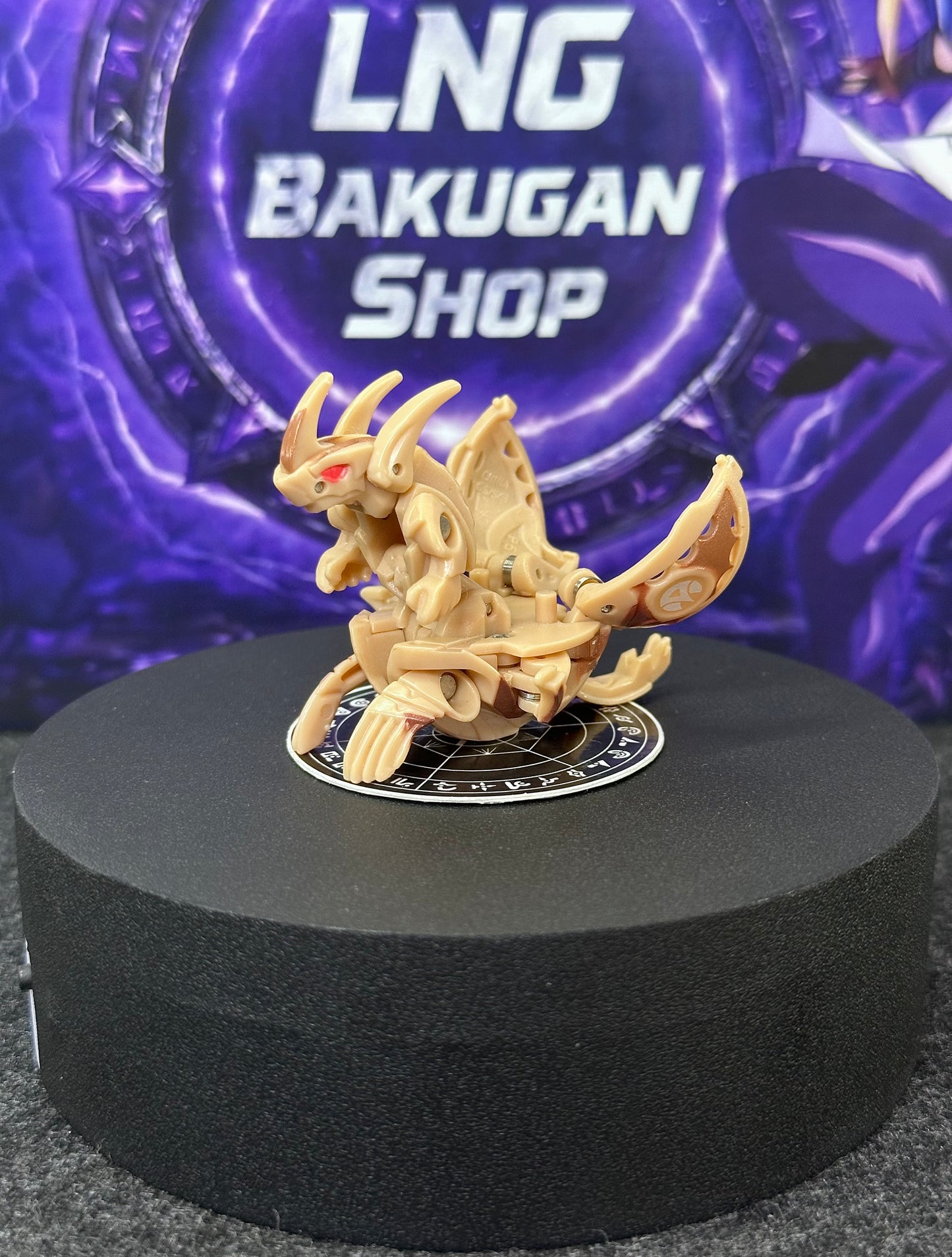 Bakugan Lumino Dragonoid Pyrus B2 ( Version Stealth )