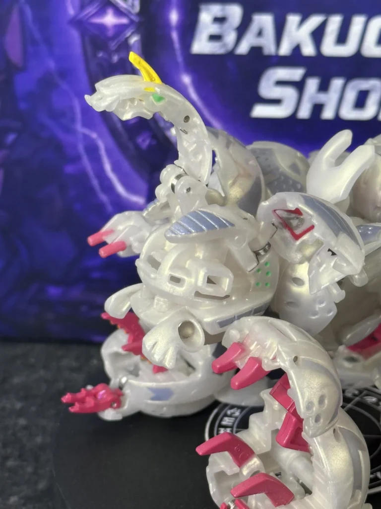 Bakugan New Vestroia Bakufrost White Pearl Maxus Helios 7 In 1 Perfect Condition