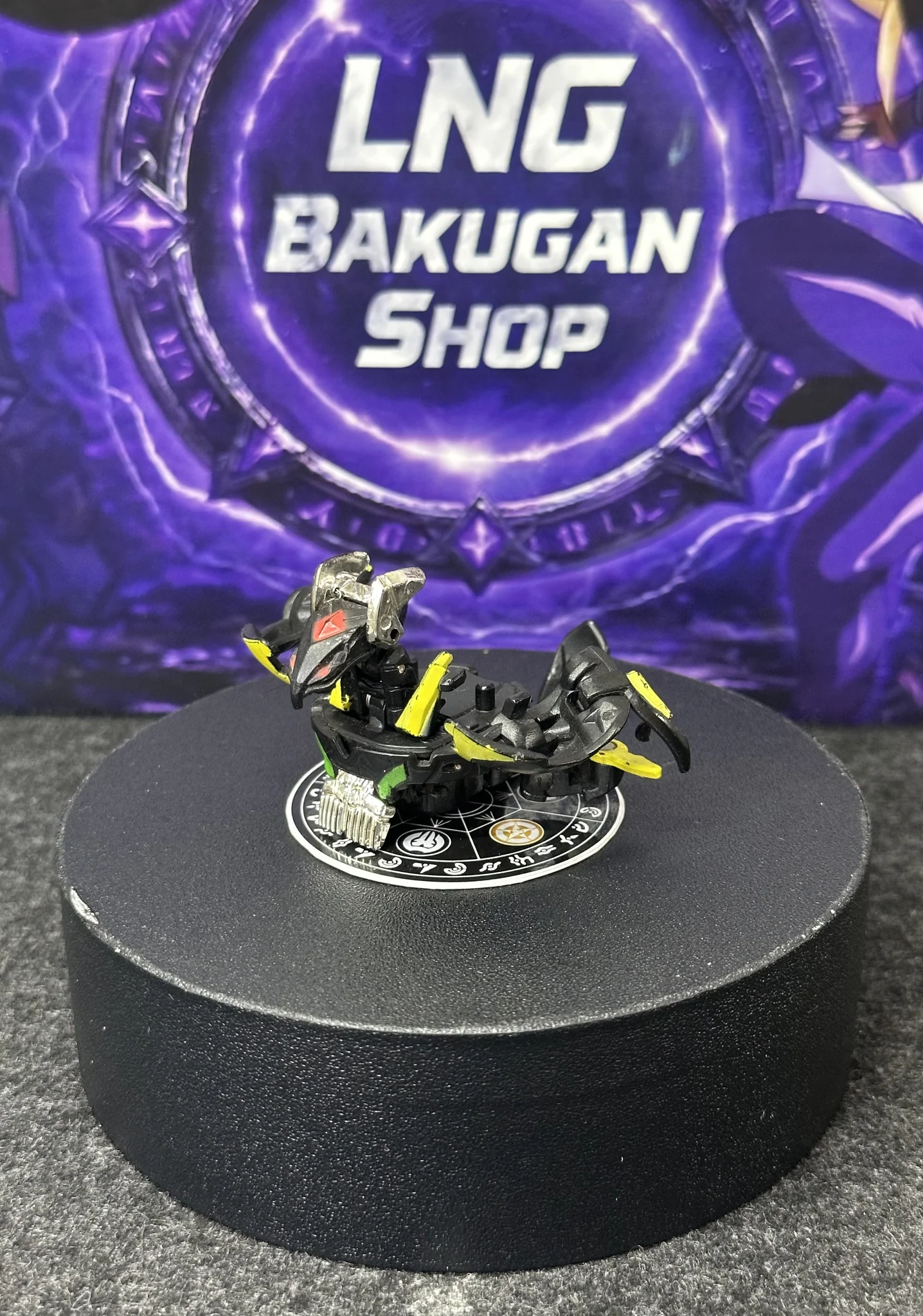 Bakugan Plitheon Darkus B2